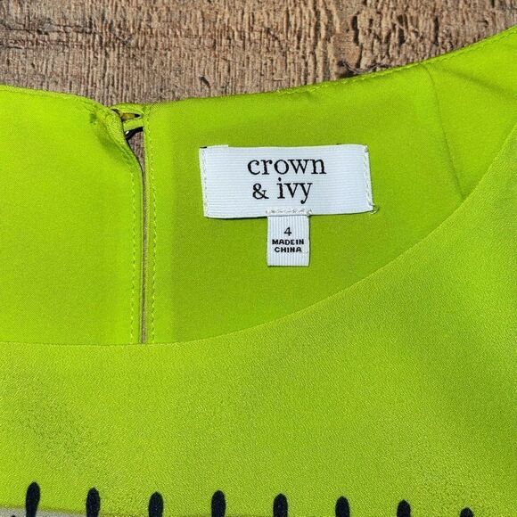 Elephant Pattern Crown & Ivy dress - Picture 11 of 12